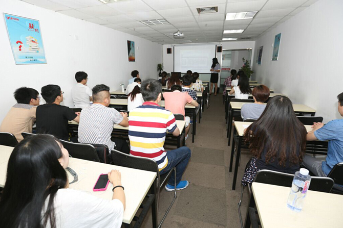 上海非(fei)凡進(jin)修學(xué)院_環境照片